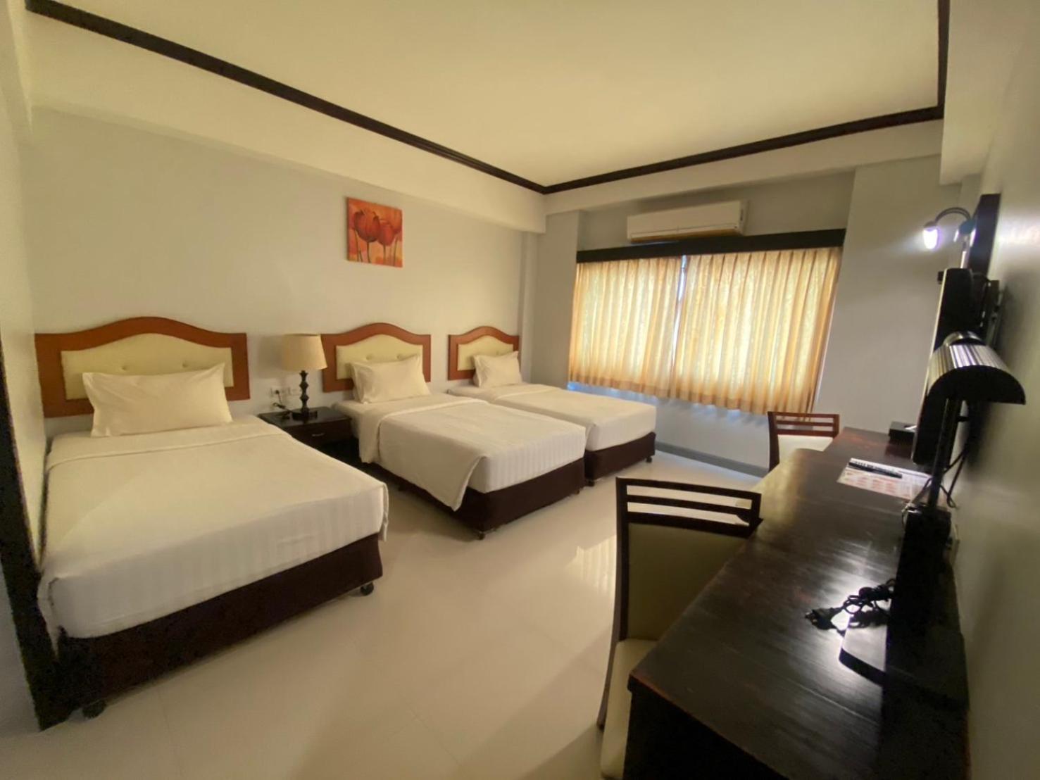Major Grand Hotel Chum Phae Habitación foto